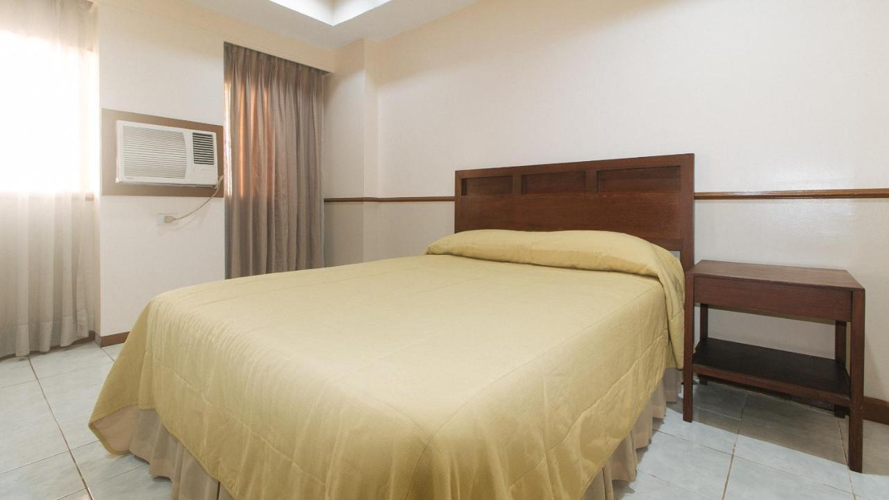 Garden Plaza Hotel Manila Eksteriør billede