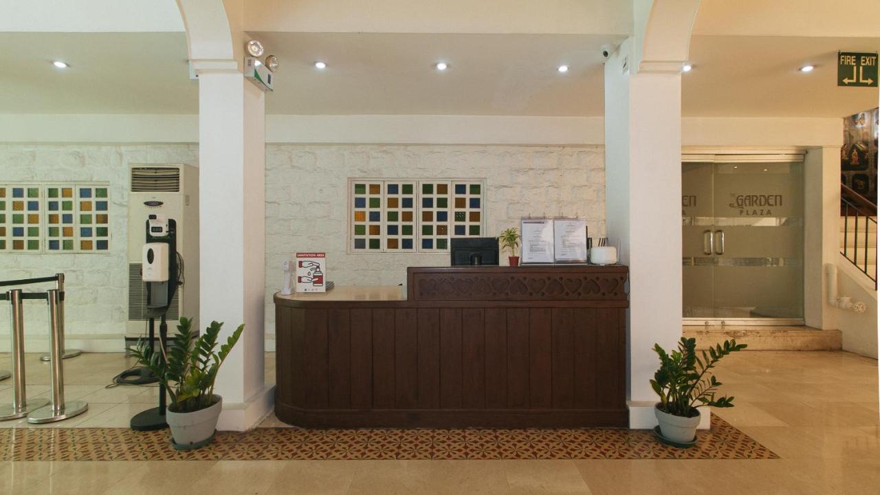Garden Plaza Hotel Manila Eksteriør billede